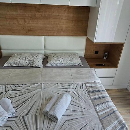 Ralux Apartman Tivat Buitenkant foto