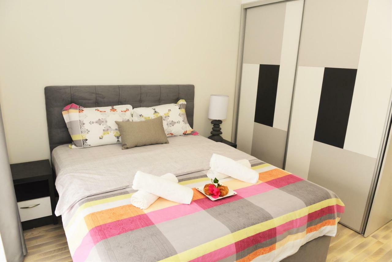 Ralux Apartman Tivat Buitenkant foto