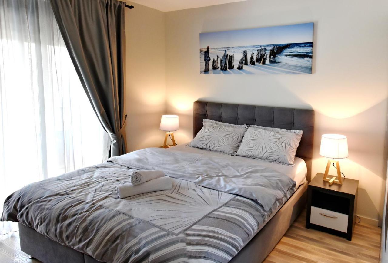 Ralux Apartman Tivat Buitenkant foto