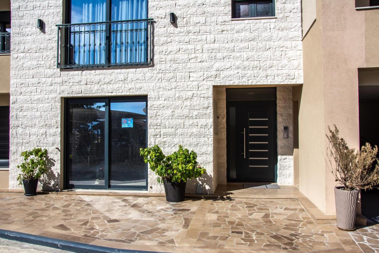 Ralux Apartman Tivat Buitenkant foto